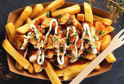 Billede 2 af 6 af Poutine ad libitum: Fritter med lækre toppings