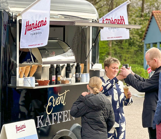 Billede 2 af 5 af Event kaffen isvogn: Hansens is og valgfri toppings