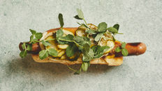 Billede 2 af Gourmet hotdogs med lækre toppings fra fusionkøkkenet