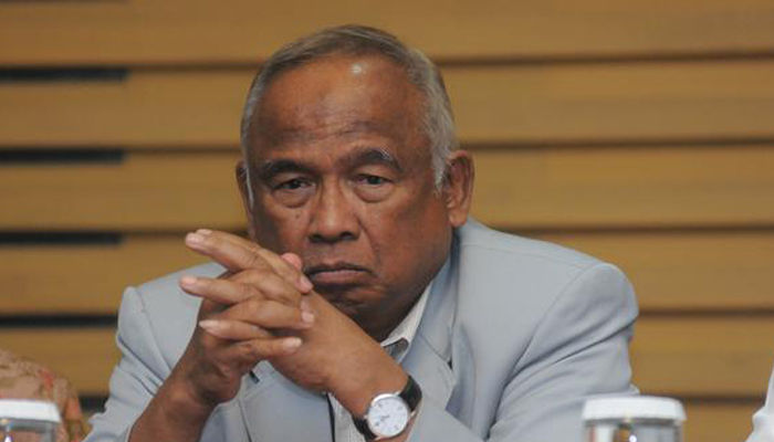 Taufiequrachman Ruki - Demokrasi dan Korupsi di "Negeri Para Bedebah". (FOTO: NUSANTARANEWS.CO/Istimewa)
