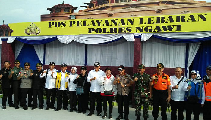 kapolri, panglima tni, tol mantingan, tol ngawi, rute mudik jatim, soekarwo, pangdam brawijaya, kapolda jatim, arus mudik ngawi