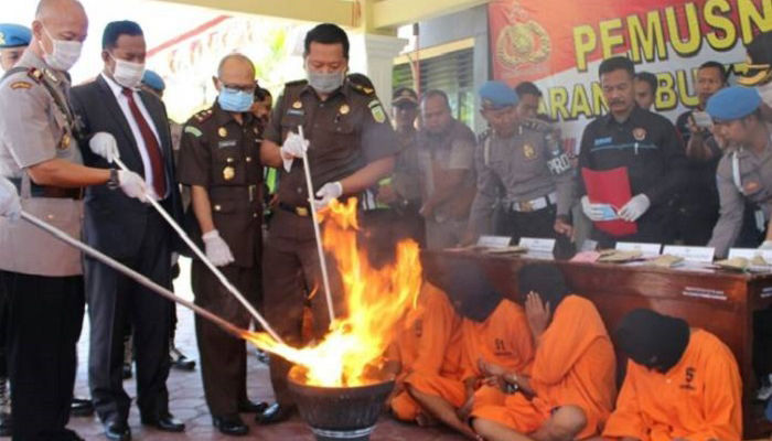 narkoba, narkotika, pemberantasan narkoba, pemberantasan narkotika, klaim polri, capaian polri, brigjen eko daniyanto, tindak pidana narkoba, narkotika indonesia, uu narkotika, revisi uu narkotika, nusantaranews, tindak pidana narkotika, pembelian narkotika ilegal