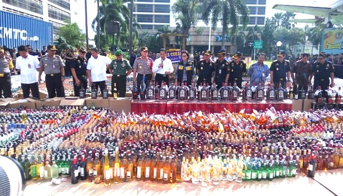 alkohol, cukai alkohol, tarif cukai alkohol, kementerian keuangan, kadar etik alkohol, etil alkohol, tarif cukai etil alkohol, cukai mmea, minuman alkohol, penerimaan cukai alkohol, industri alkohol