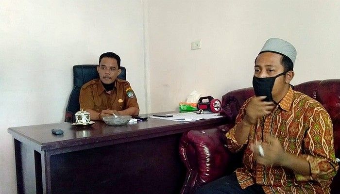Patut di contoh, Aparatur Gampong Blang Makmur terapkan sistem kantor untuk melayani masyarakat.