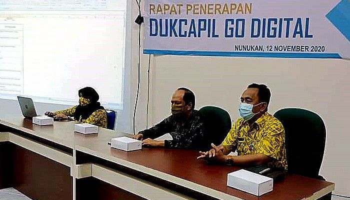 emkab Nunukan gelar rapat penerapan Dukcapil Go Digital.