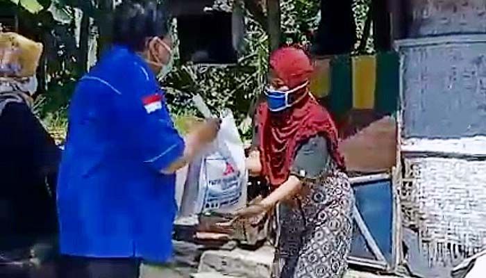 Pandemi Covid-19 di Madura tinggi, Dewan Jatim sebar bantuan kemanusiaan.
