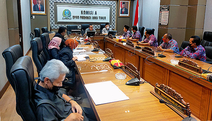 Jadi korban janji manis Khofifah-Emil di Pilgub Jatim, PPDI wadul ke DPRD Jatim