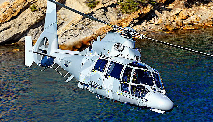 Prabowo serahkan 2 helikopter anti kapal selam canggih untuk TNI AL