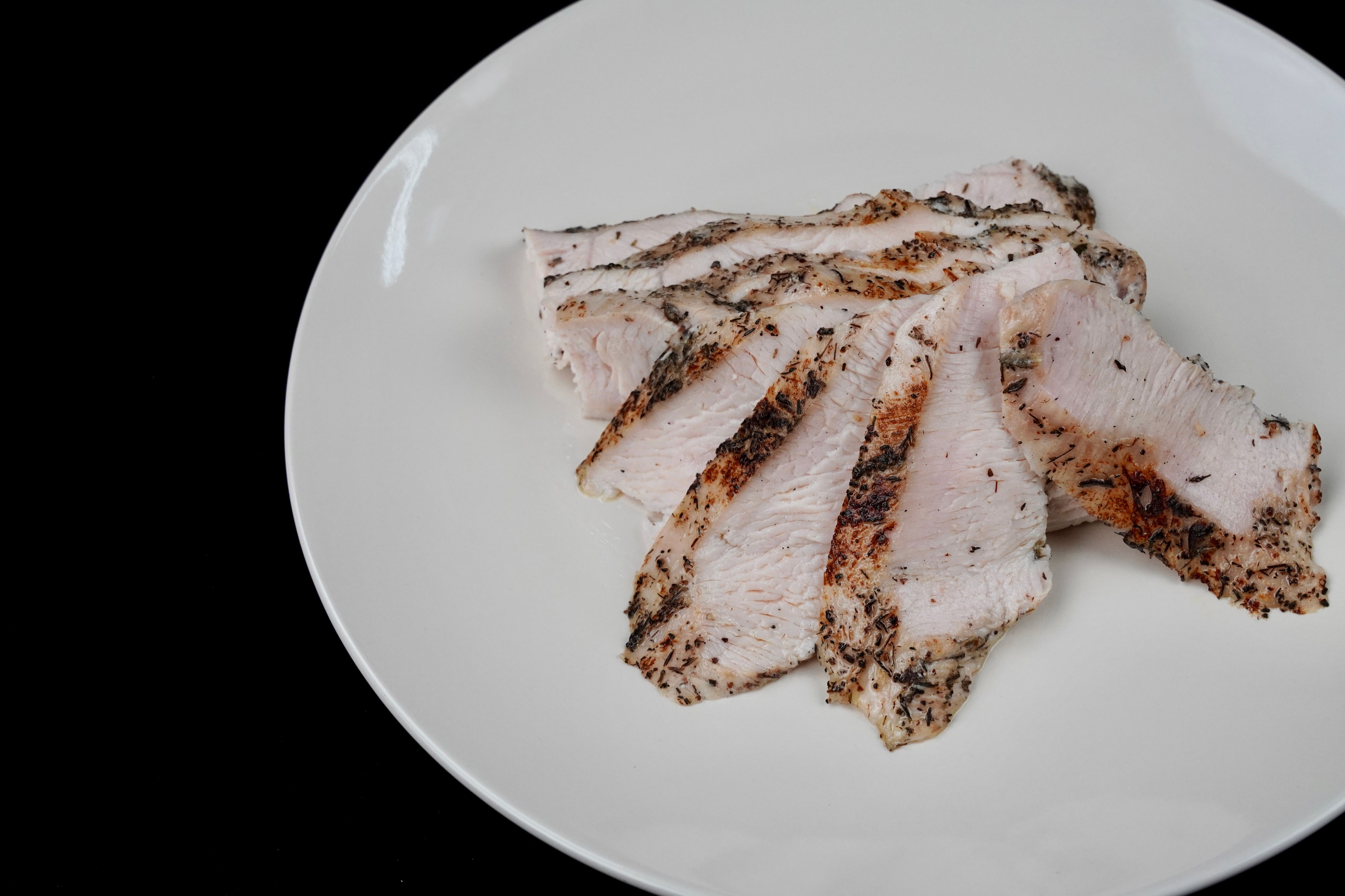 Roasted Turkey Breast w/ Brown Gravy Sauce