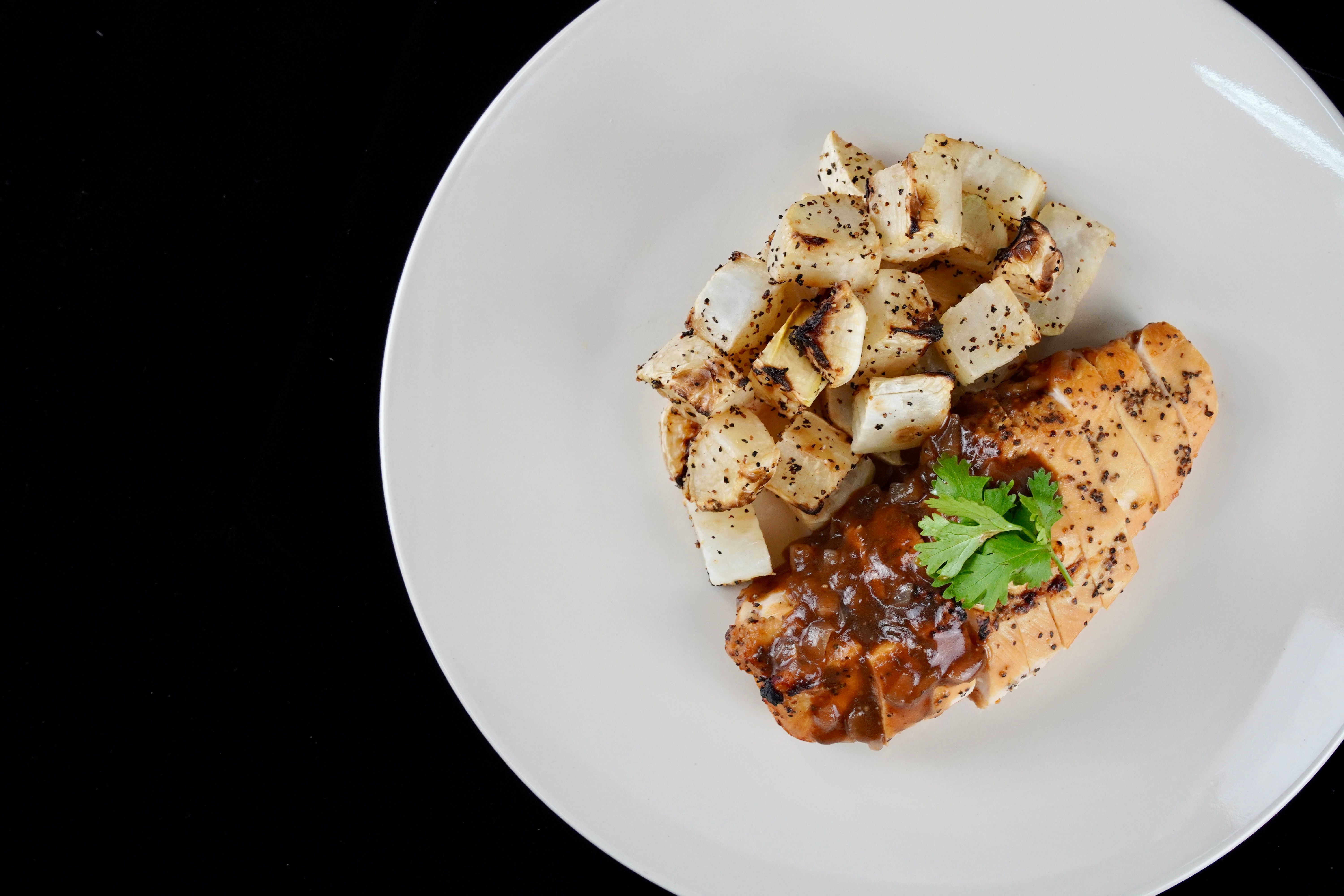 Baked Chicken Breast (Skinless) w/ Onion Gravy 