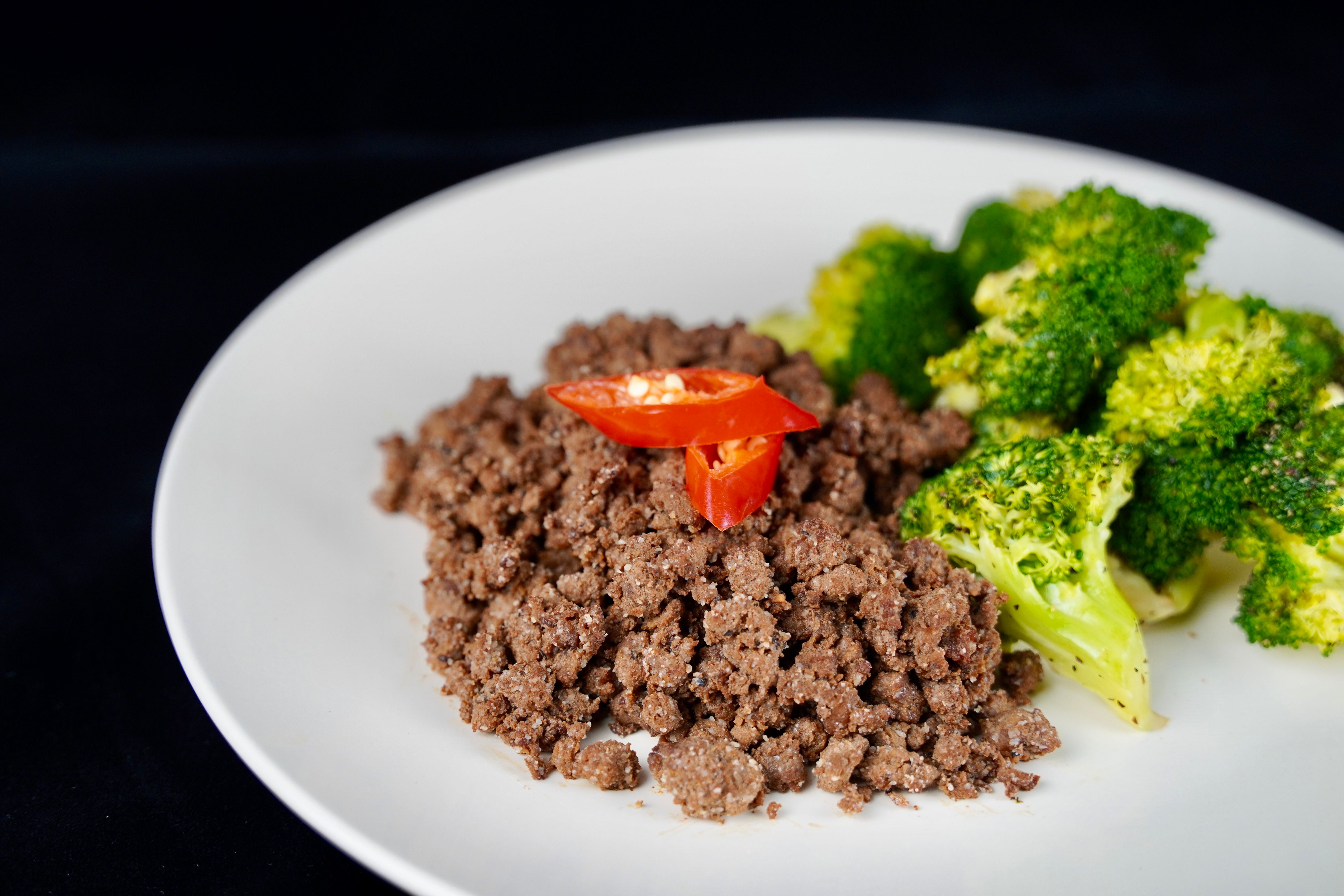 Thai Basil Beef x Broccoli - Nutrify Basics