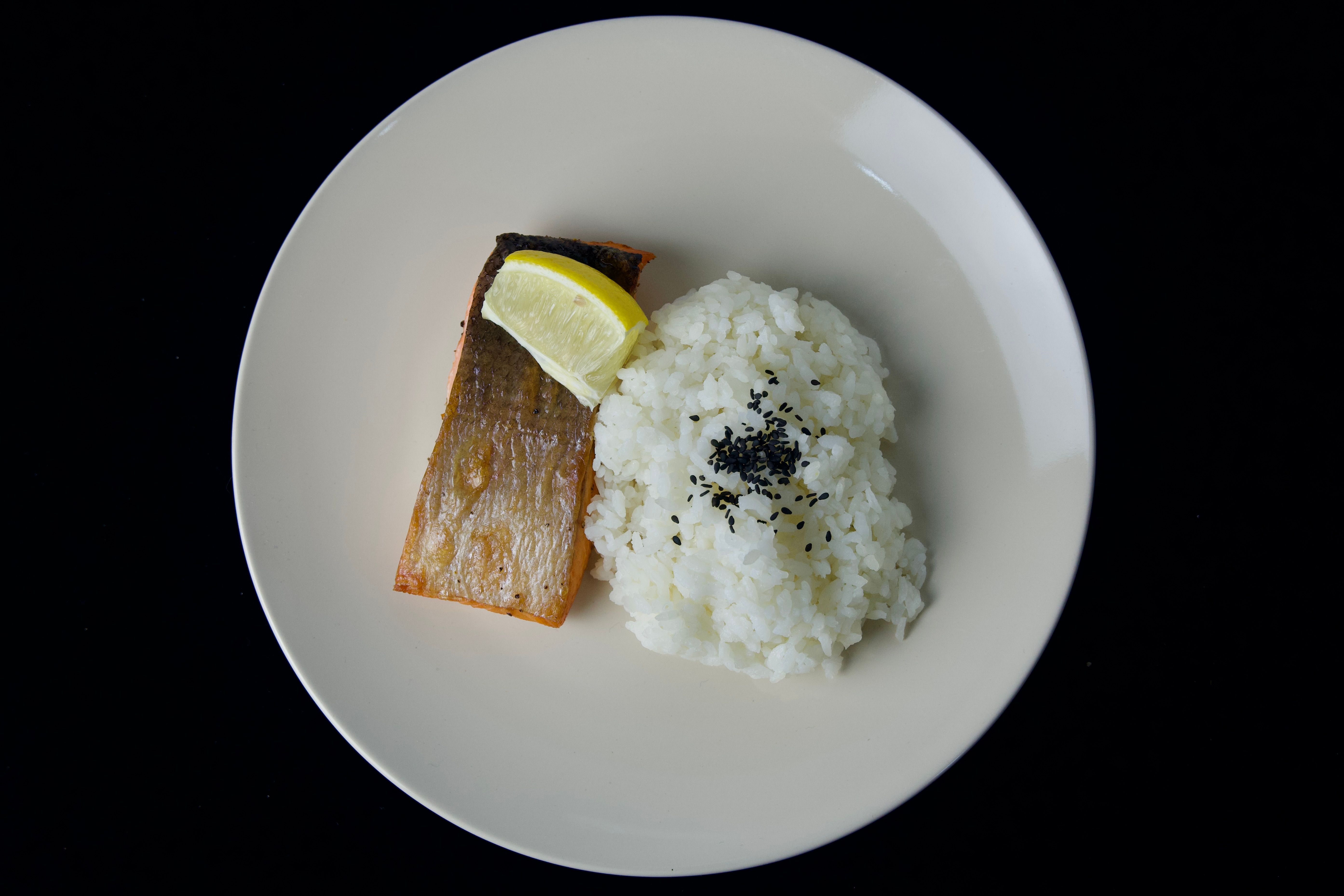 Salmon x Short Grain Rice - Nutrify Basics