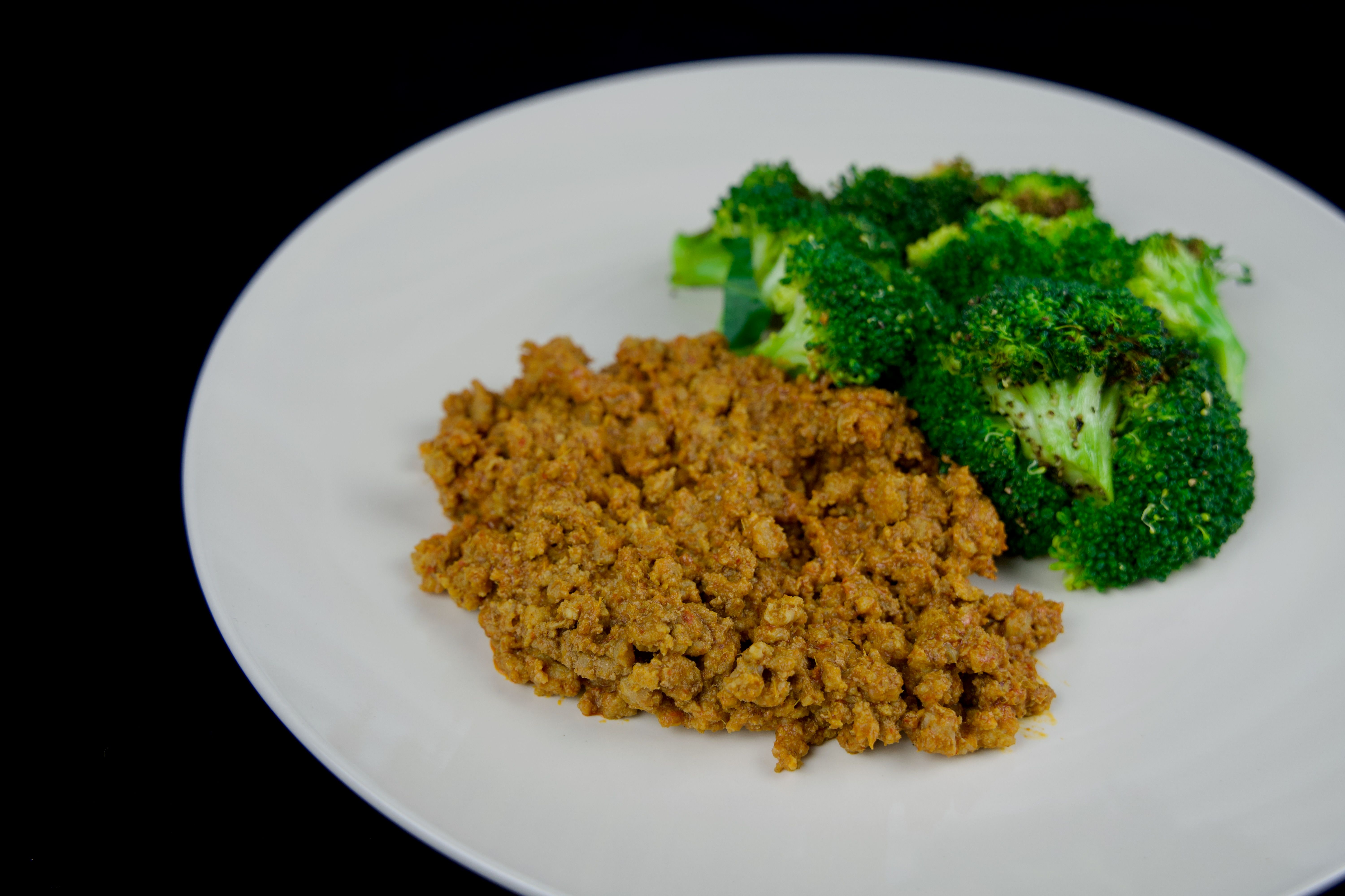 Curry Beef x Broccoli - Nutrify Basics