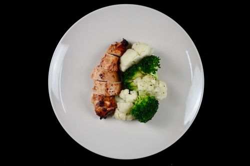 Honey Garlic Chicken Breast x Broccoli & Cauliflower - Nutrify Basics