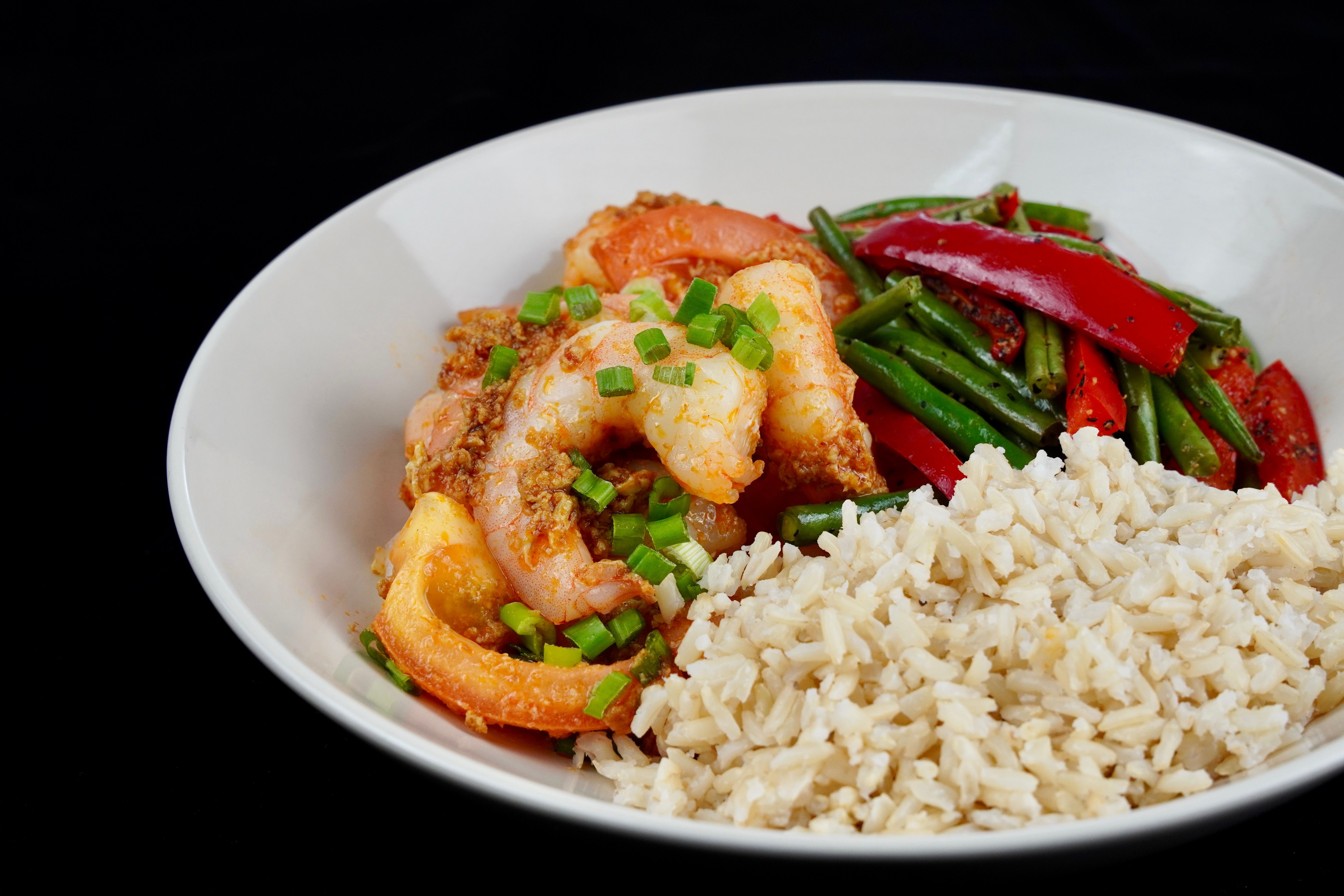 Steamed shrimp w/ Chili Crab Sauce