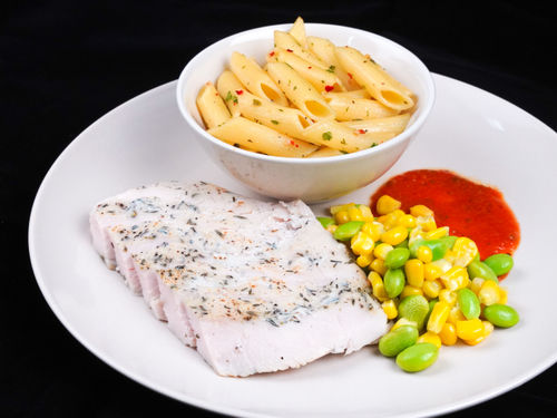 Turkey Breast w/ Tomato & Basil Sauce