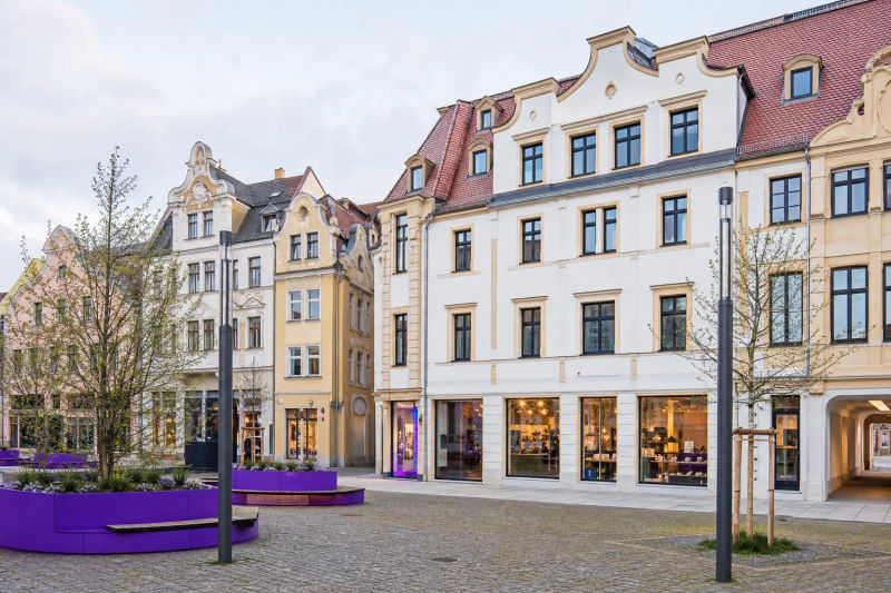 Sächsischer Marktplatz mit Barockfassaden