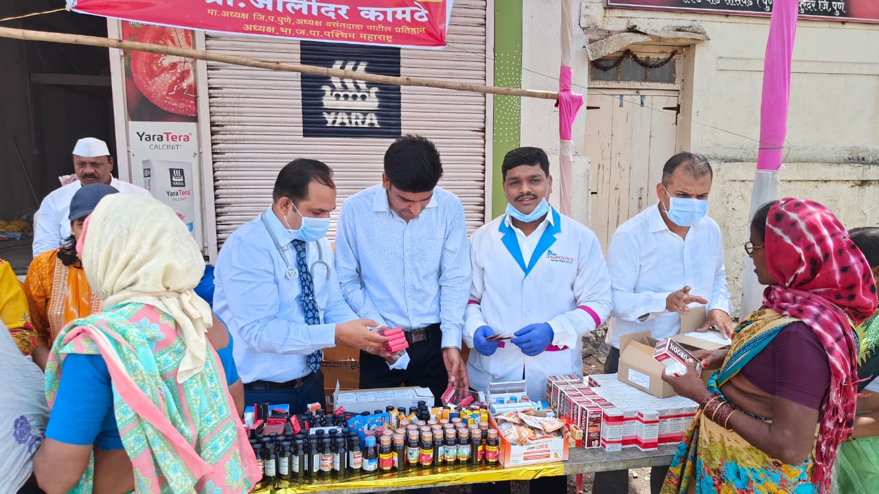 ‘विमल चॅरिटेबल ट्रस्ट’ आणि ‘वसंतदादा पाटील प्रतिष्ठान’ तर्फे, वारकऱ्यांसाठी मोफत औषधोपचार आणि फराळाची सोय