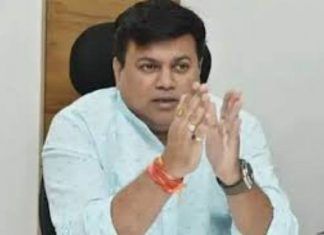 चंद्रपुरात झालेल्या भात शेतीच्या नुकसानी बाबतचे पंचनामे करण्याचे आदेश