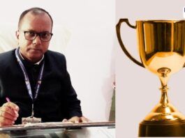 Government Employee Award Vilas KhobragadeGovernment Employee Award Vilas Khobragade