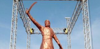 शिवप्रेमींसाठी अभिमानाचा क्षण! राजकोट किल्ल्यावर ६० फूट उंच शिवछत्रपतींच्या मूर्तीचे अनावरण!