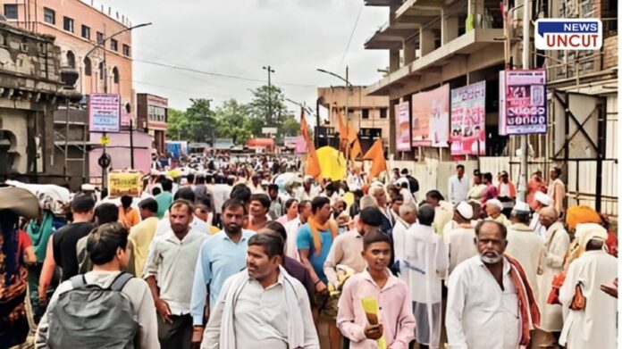 Dnyaneshwar Maharaj Palkhi Procession in Rain