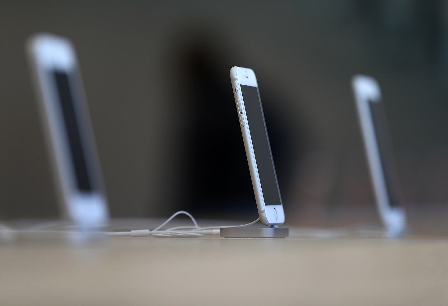 Apple’s Snazzy iPhones Switching to 3-Year Lifecycle: Report