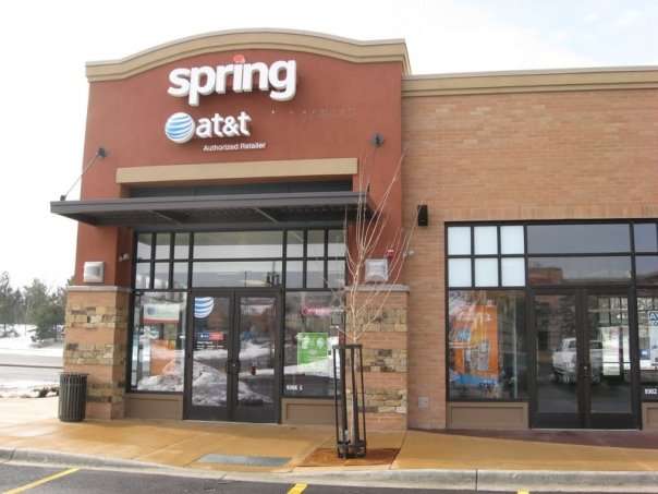 AT&T wireless dealer store owned by GameStop.