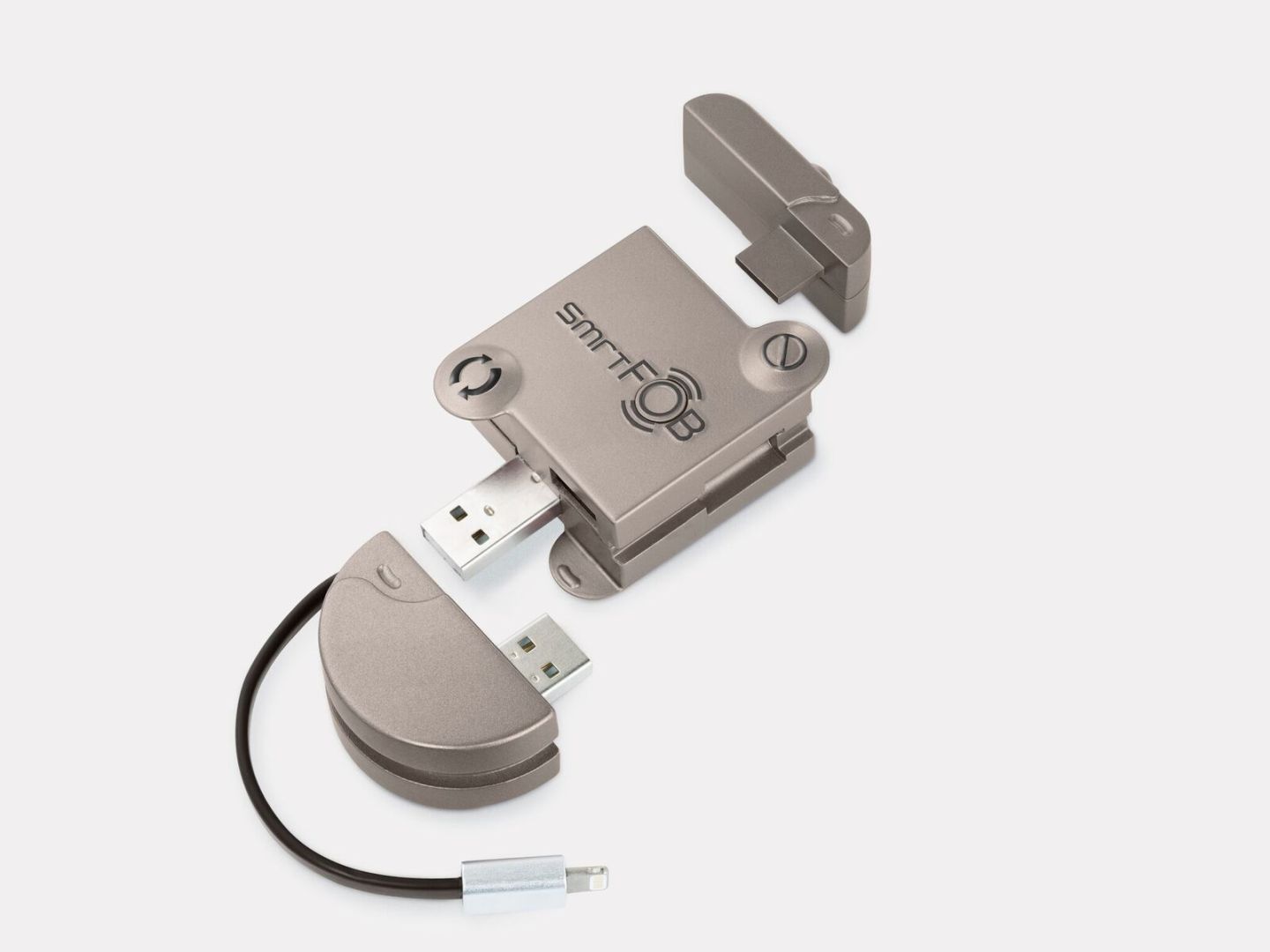 This All-in-One Device Charger Is a Forgetful Person’s BFF