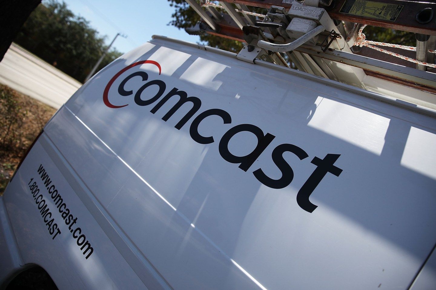 Comcast To Bid For Sky TV