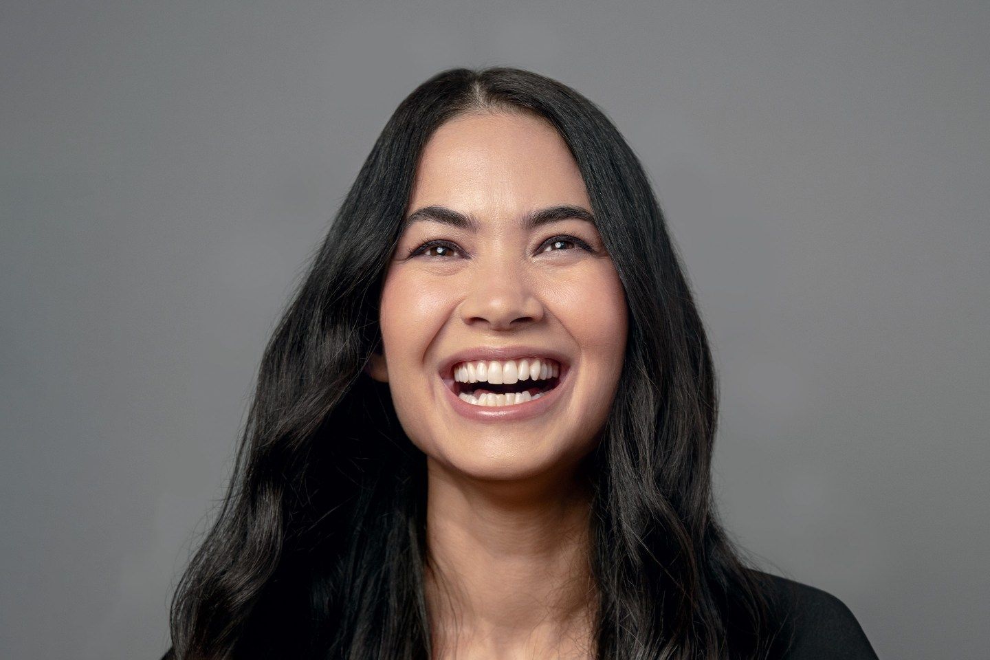 35-year-old Canva founder Melanie Perkins got rejected by 100 VCs. Now her $26 billion design startup is ready to take on Microsoft and Google