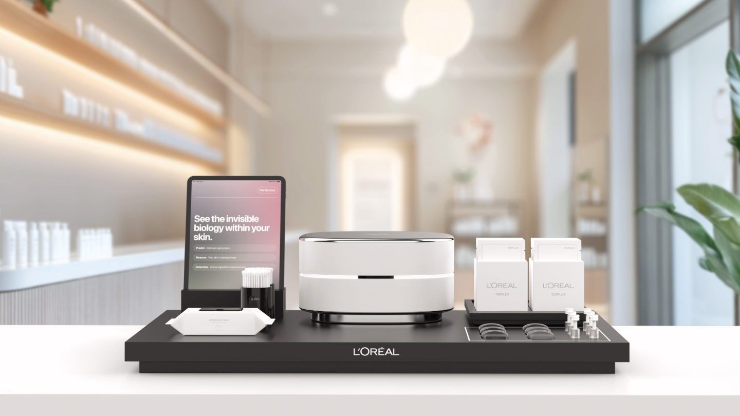 L’Oréal revealed its Cell BioPrint device at CES 2025.