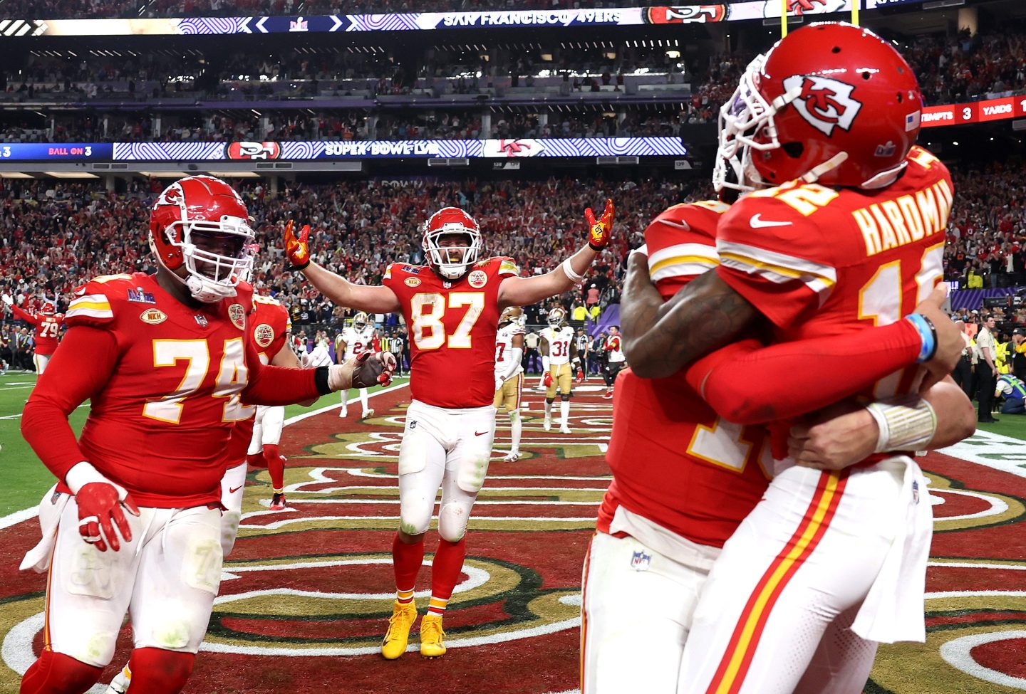 Kansas City Chiefs players celebrating play