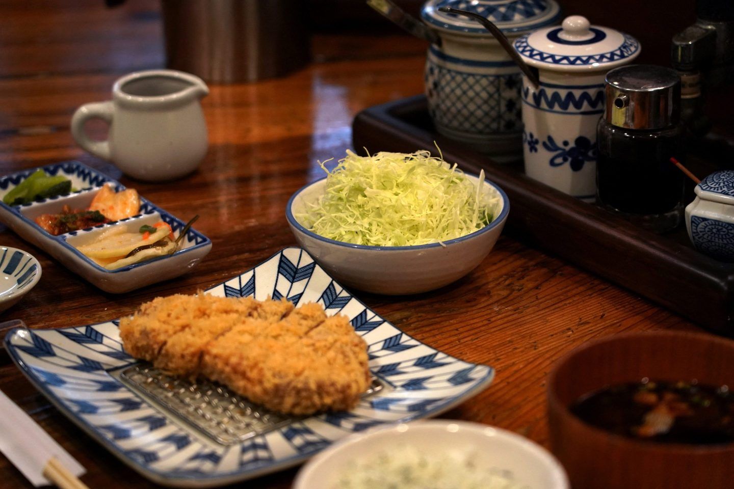 Rising cabbage prices are even forcing Japanese "tonkatsu" restaurants to scale back their free cabbage refills.