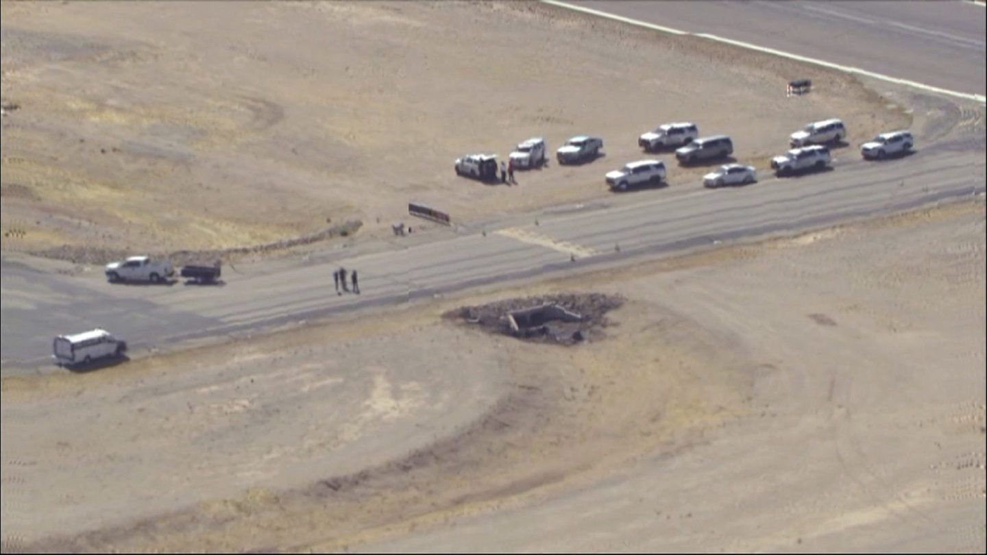 A slew of police cars surround a plane crash in Arizona