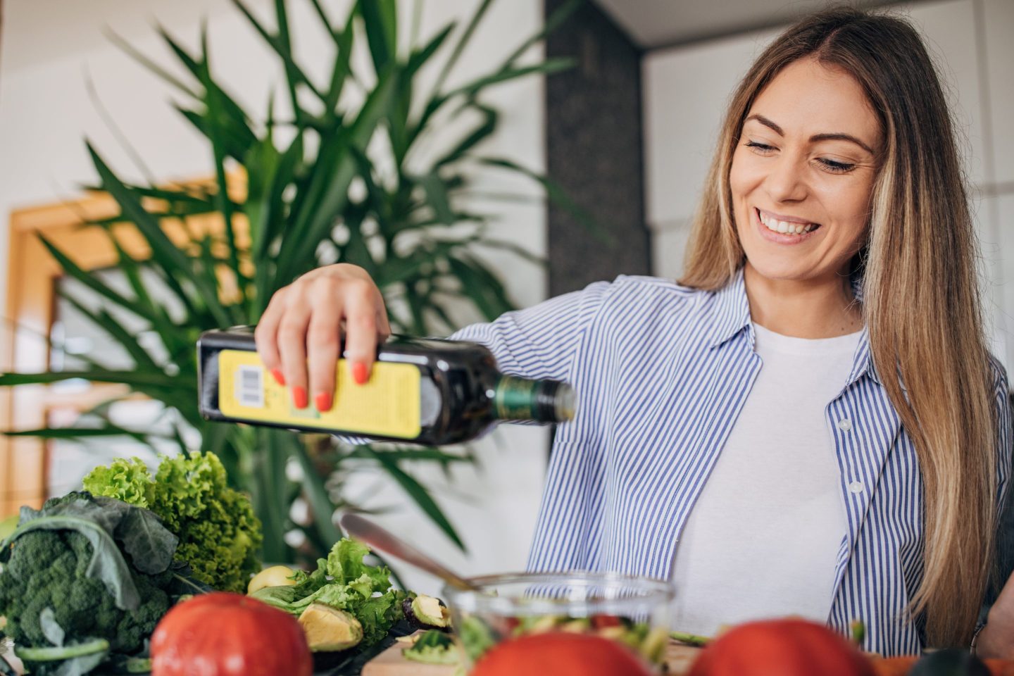 Swapping less than a tablespoon of butter per day—around 10 grams—with the equivalent calories of a plant oil could lower cancer deaths and overall deaths by 17%.