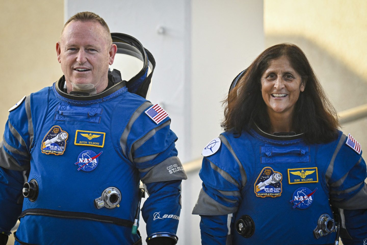 NASA astronauts Butch Wilmore (L) and Suni Williams (R).