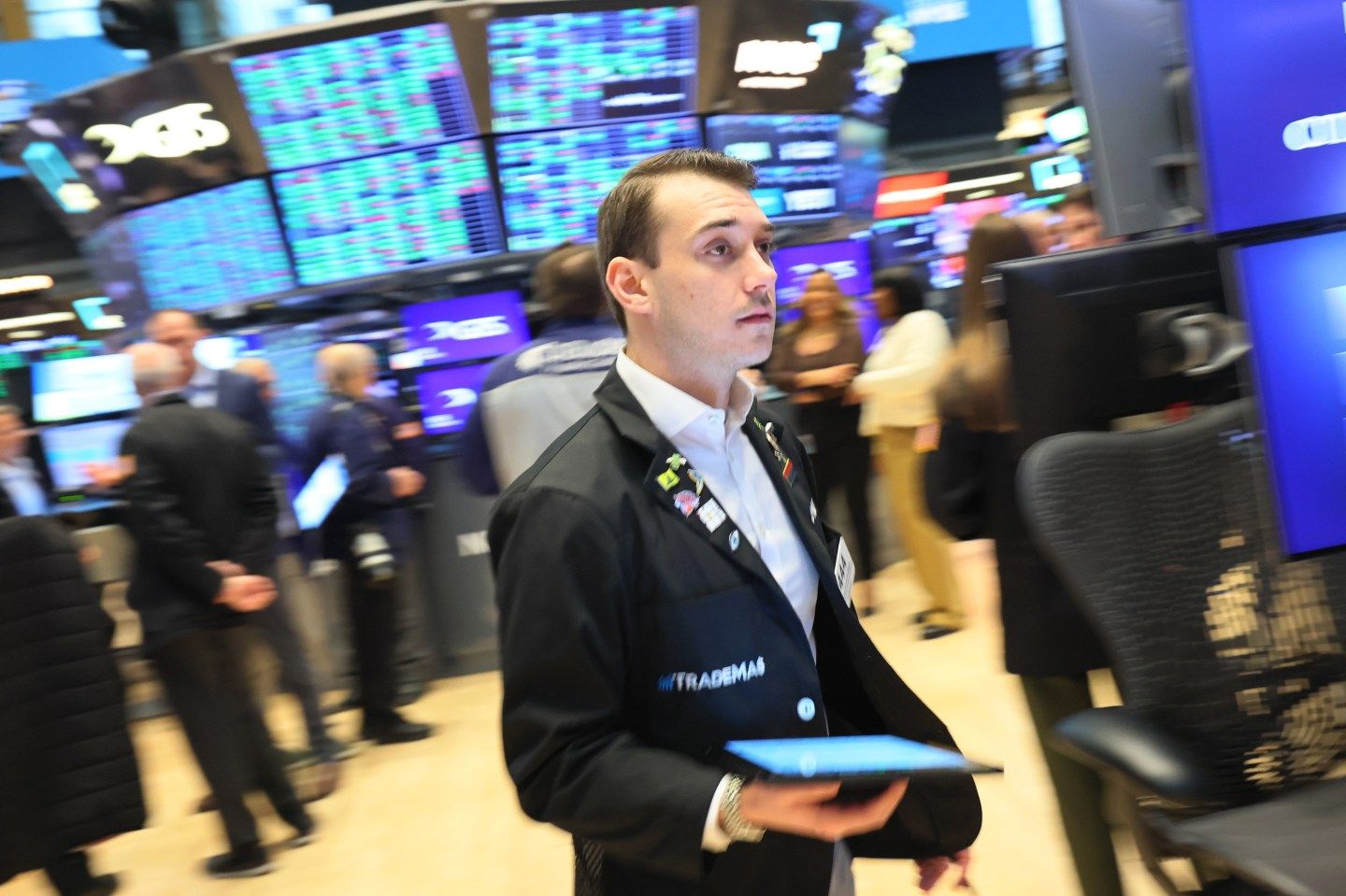 Photo: NEW YORK, NEW YORK - APRIL 22: Traders work on the floor of the New York Stock Exchange during morning trading on April 22, 2025 in New York City. Stocks rose as the market opened following a rough day on Wall Street amid U.S. President Donald Trump’s latest criticism of Federal Reserve Chair Jerome Powell. The Dow Jones opened up over 500 points, the S&P 500 gained 1.2%, and the Nasdaq opened 1.3%. (Photo by Michael M. Santiago/Getty Images)