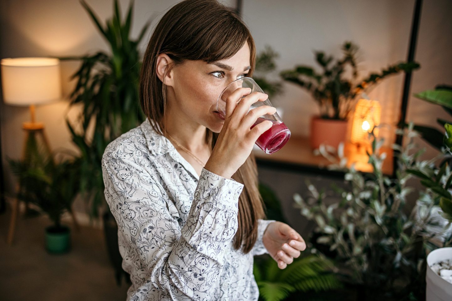 3 benefits of antioxidant-packed tart cherry juice, according to science