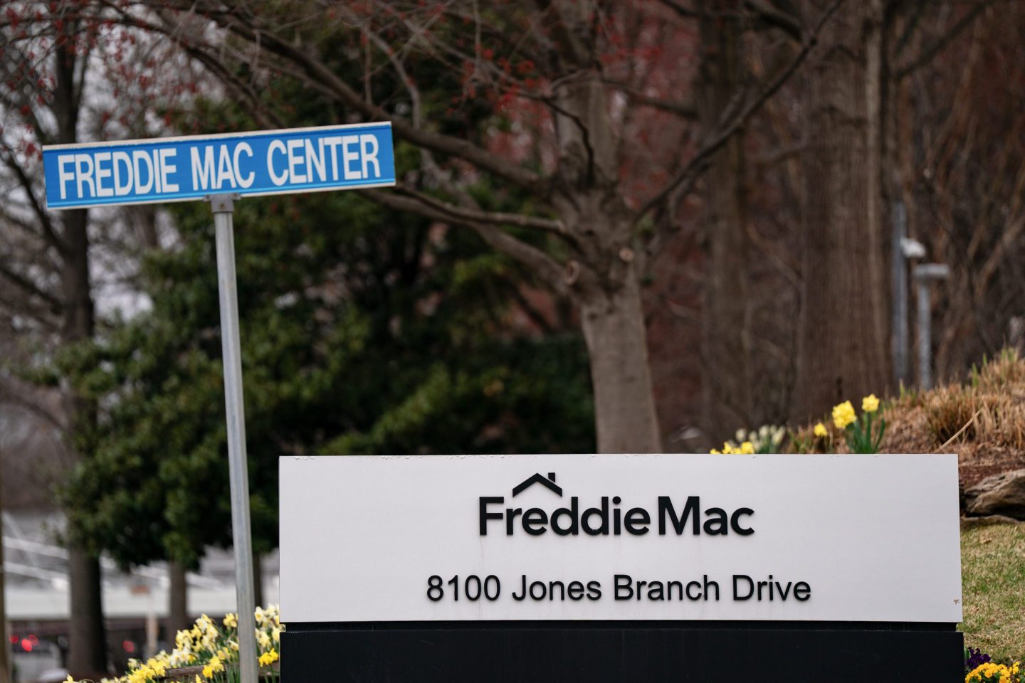 The U.S. Federal Housing Finance Agency ordered Fannie Mae and Freddie Mac to prepare proposals to consider crypto as part of mortgage loan risk assessments. 