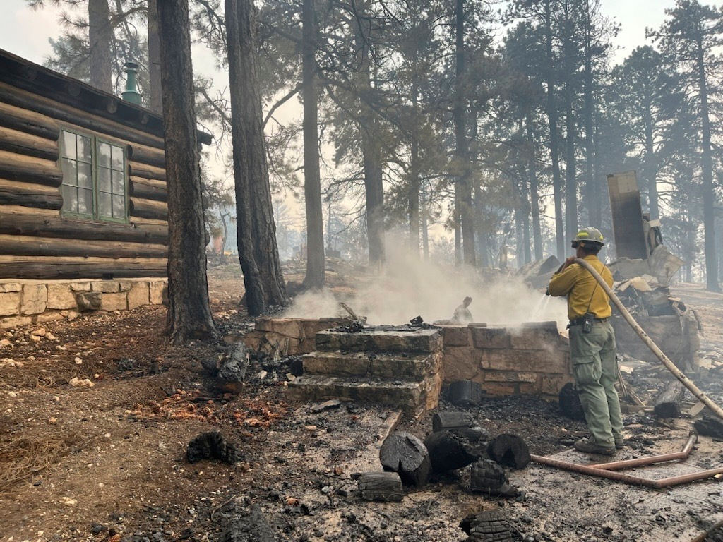 National Park Service’s ‘confine and contain’ strategy questioned after wildfire it let burn incinerates historic lodge and 70 other structures
