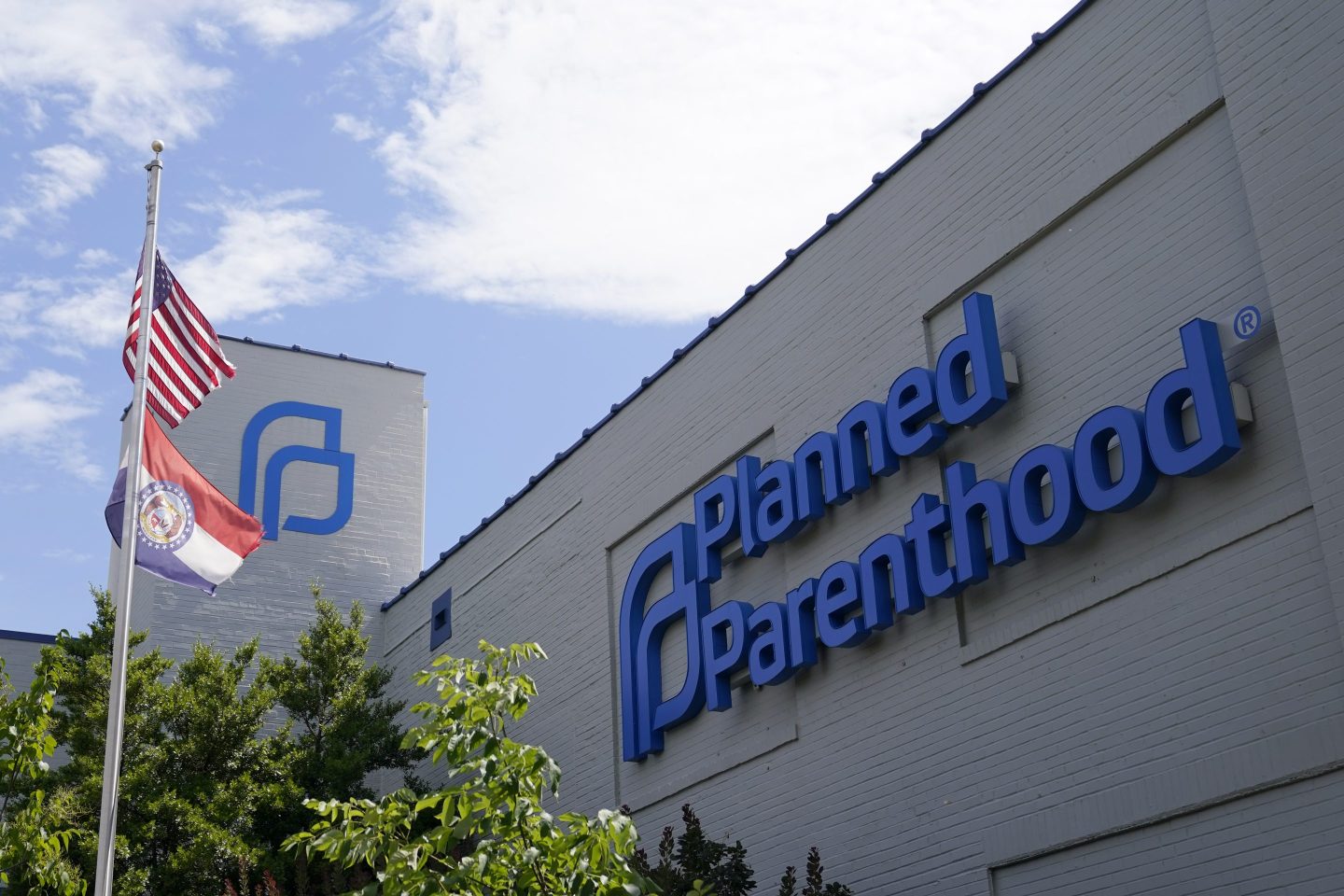 The outside of a Planned Parenthood