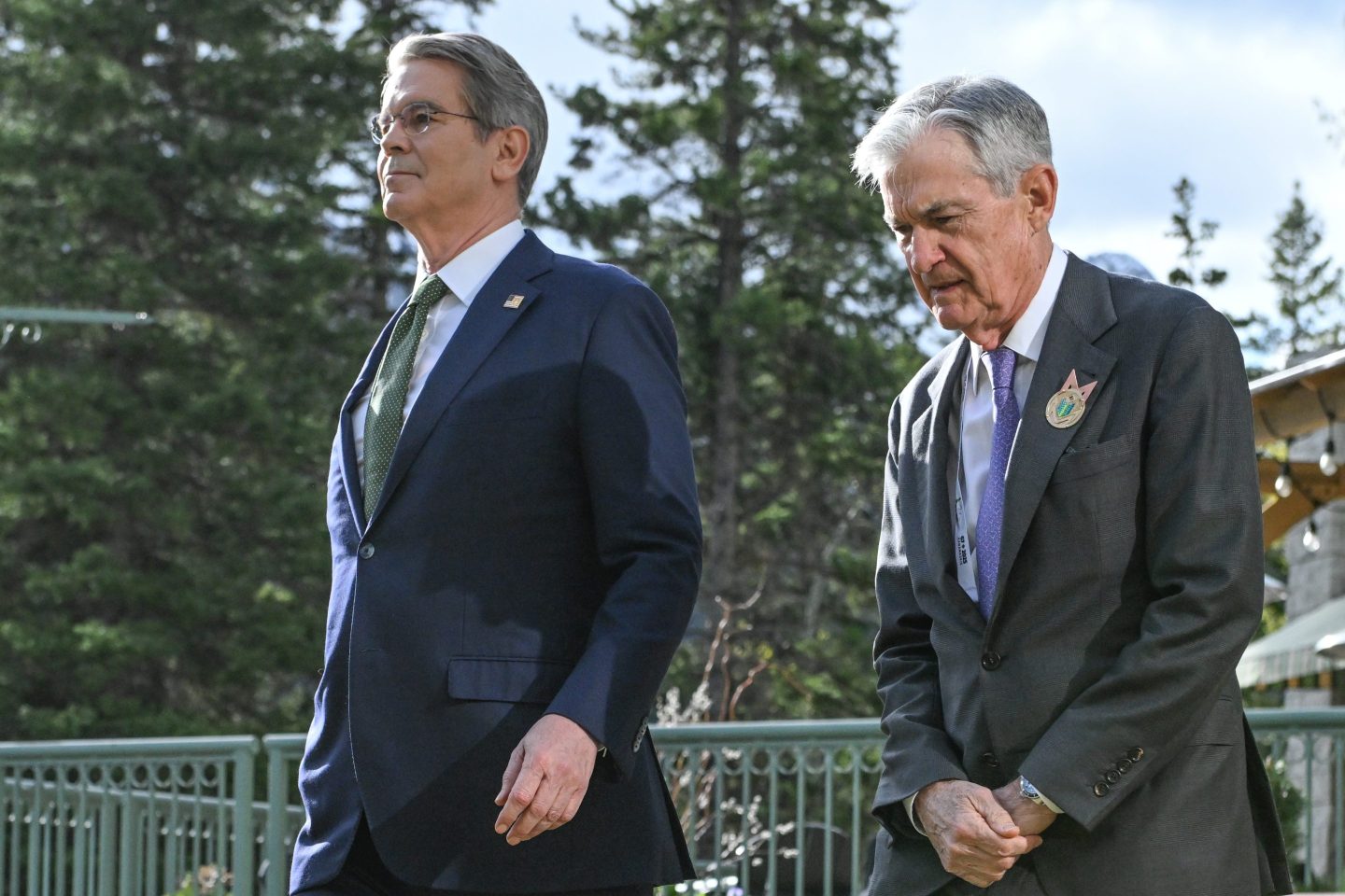 United States Secretary of the Treasury Scott Bessent (L) and Chair of the Federal Reserve of the United States Jerome Powell (R)