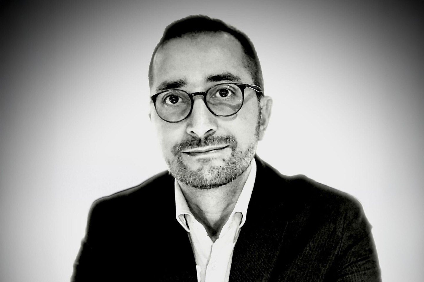 A headshot of Mustafa Al Niama.