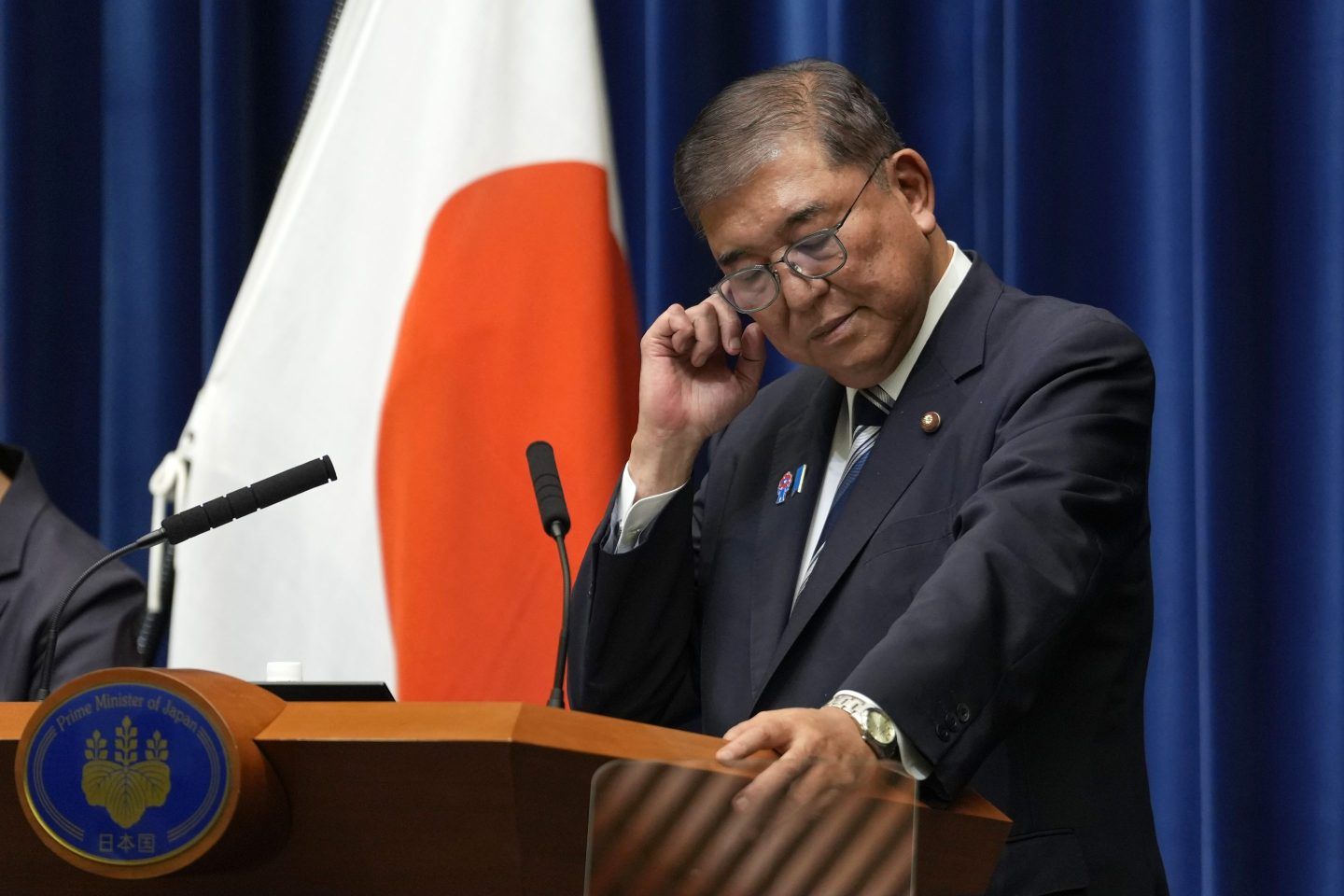 Shigeru Ishiba, Japan's prime minister, resigns during a news conference at the prime minister's office in Tokyo on Sunday.