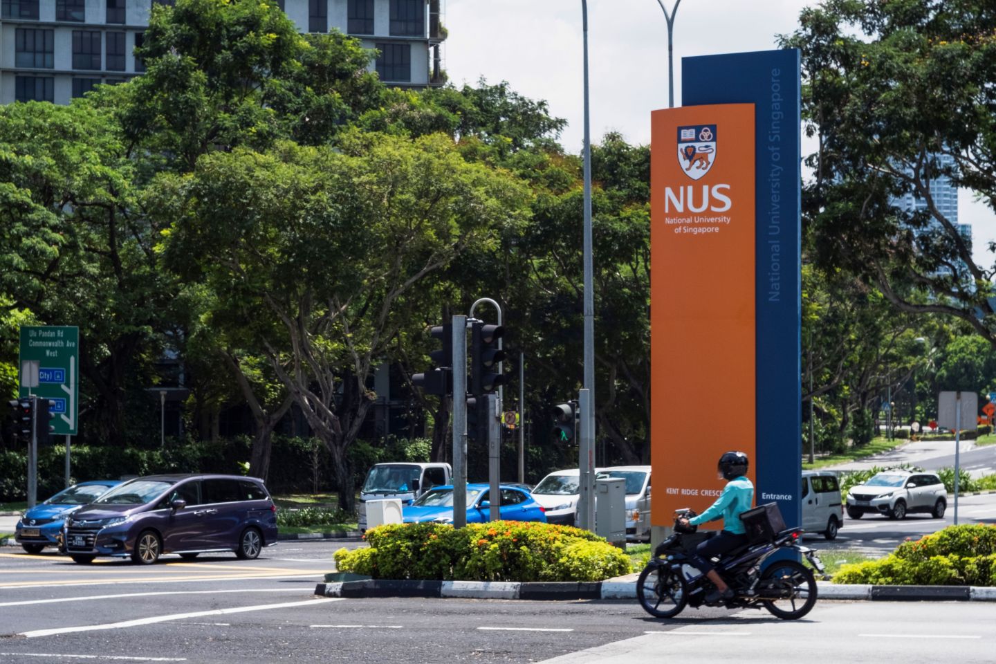 Shifting geopolitical relations are prompting Chinese students to look beyond traditional destinations in the West. Singapore—with its majority ethnic Chinese population—is a top destination, with local media estimating nearly half the city’s international students hail from China.