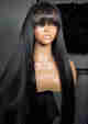 mod-ele-rihanna-longue-perruque-noir