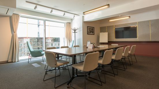 Meeting room with a view of Holborn and bloomsbury