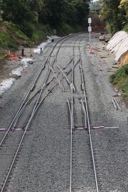 Holiday 2021/22 track work