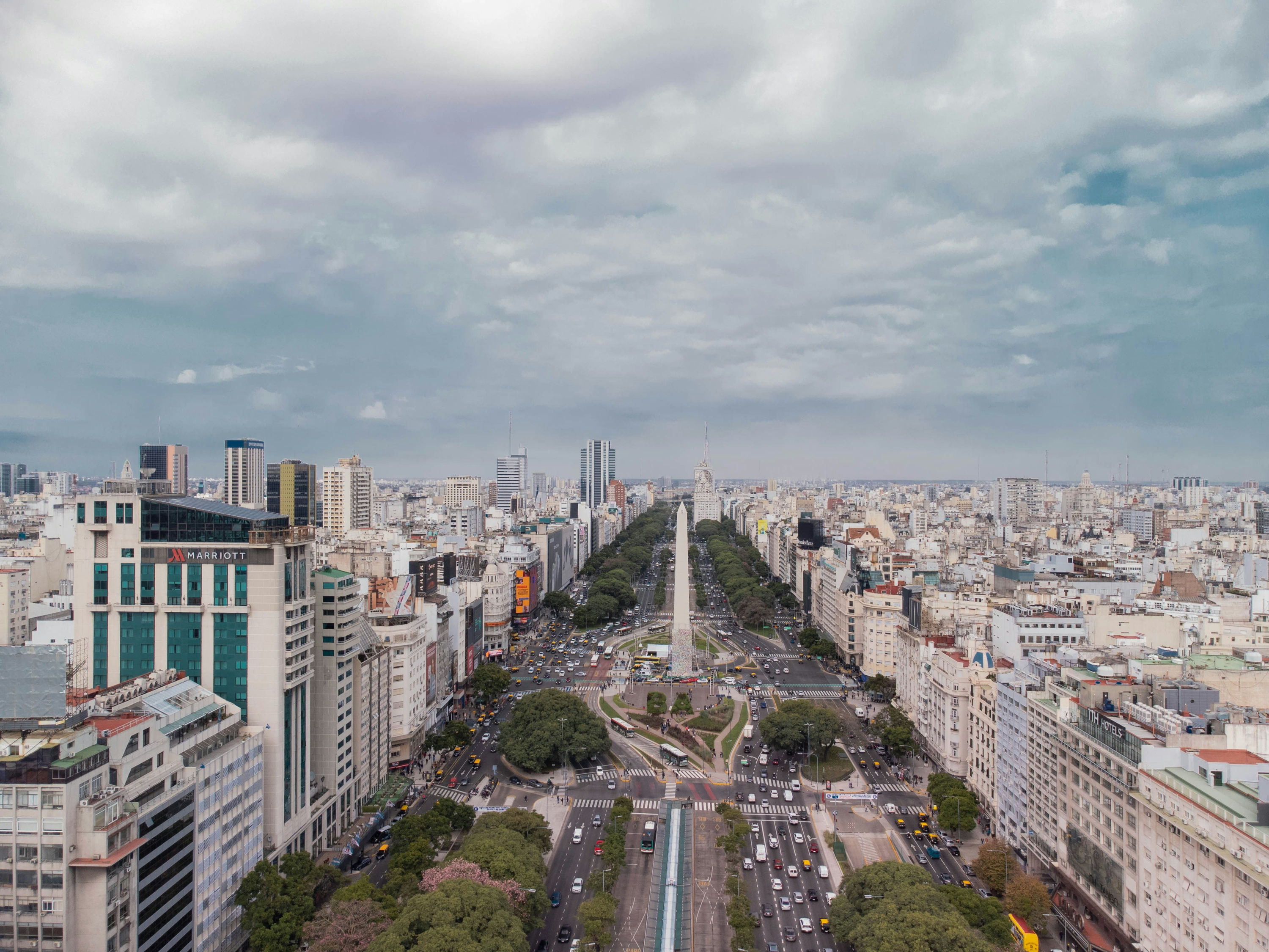 The Obelisk and Avenida 9 de Julio surrounded by dense city blocks.